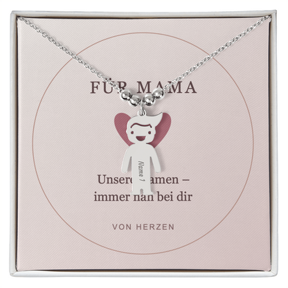 Silberfarbene Kette mit einem Jungenanhänger und Motivkarte