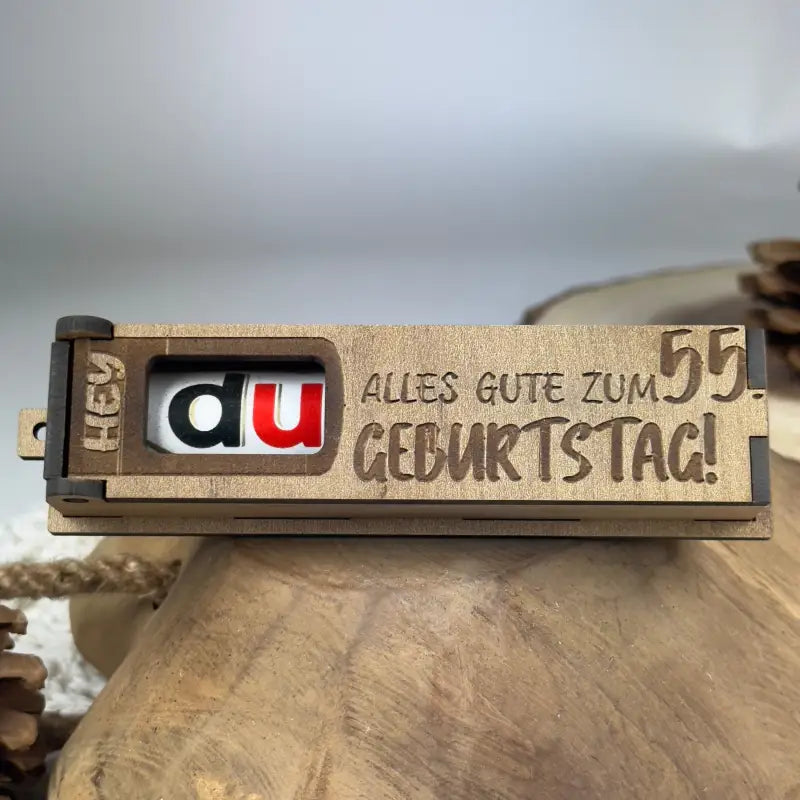 Hellbraune Holzbox mit Duplo als Geburtstags-Geschenkbox, dekoratives Holzgeschenk