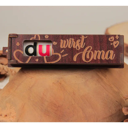 Holzbox schwangerschaft mit duplo und gravur, mit inscription du wirst Oma
