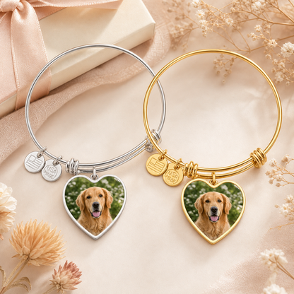 Personalisierter Herz-Fotoarmreif in Silber und Gold mit Hundefoto