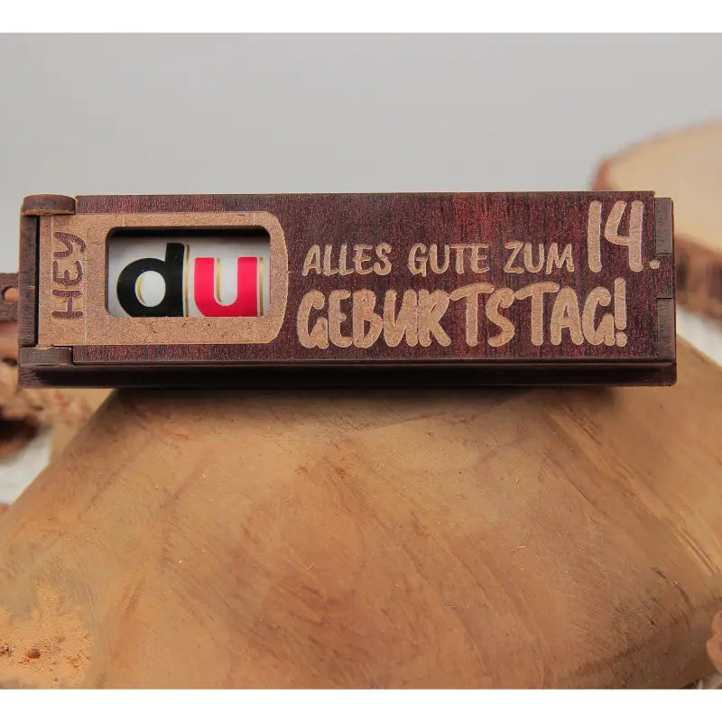 Holz Geburtstag Nachrichtbox dunkelbraun mit drehbaren Buchstaben für Geburtstag