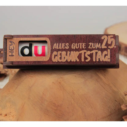 Holz Geschenkbox Dunkelbraun mit drehbaren Buchstaben für Geburtstag