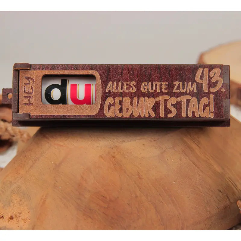 Holz Geburtstag Geschenkbox dunkelbraun mit drehbaren Buchstaben für Geburtstagsgrüße