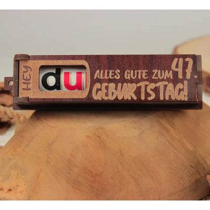 Holz dunkelbraune Geburtstag Geschenkbox mit drehbaren Buchstaben für Geburtstagsgrüße