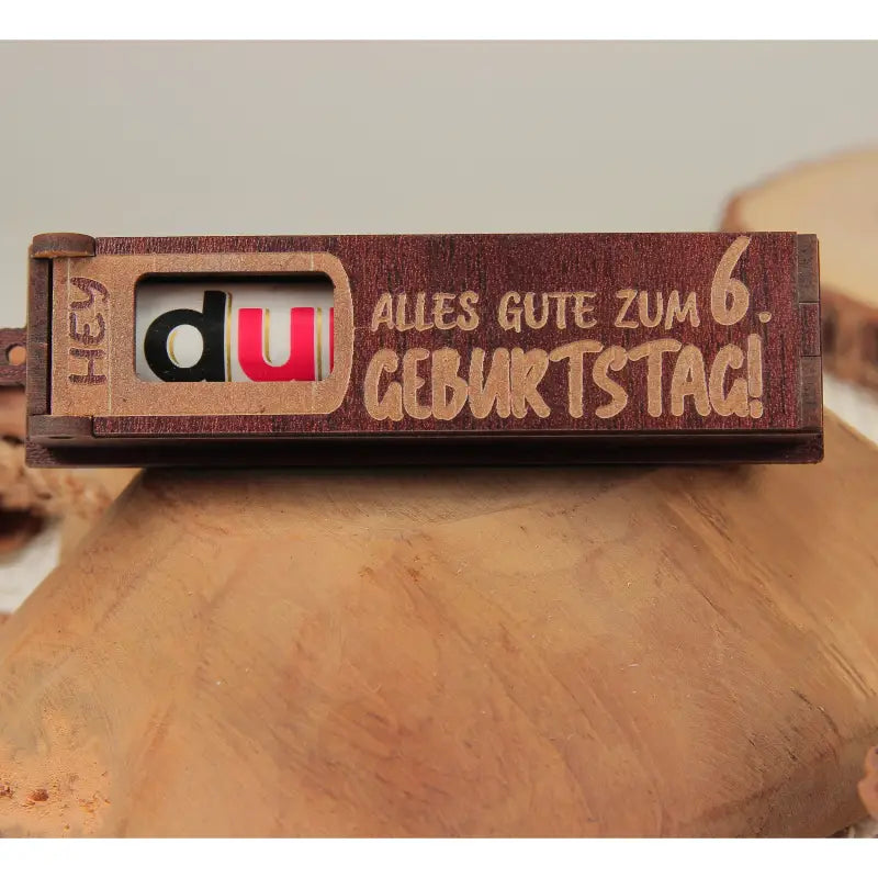 Holz Geburtstag Geschenkbox in Dunkelbraun mit drehbaren Buchstaben für Geburtstag
