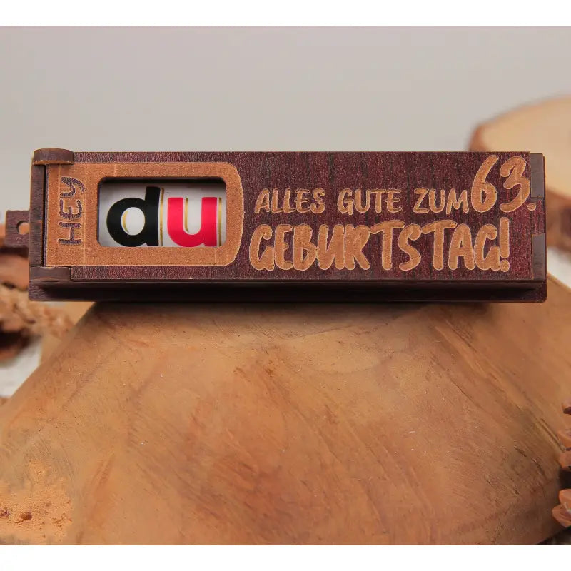 Holz Geburtstagsbox Dunkelbraun mit drehbaren Buchstaben für Geburtstagsschönes Geschenk