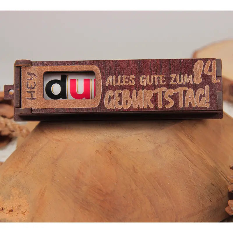 Holz Geburtstagsbox dunkelbraun mit drehbaren Buchstaben für Geburtstag