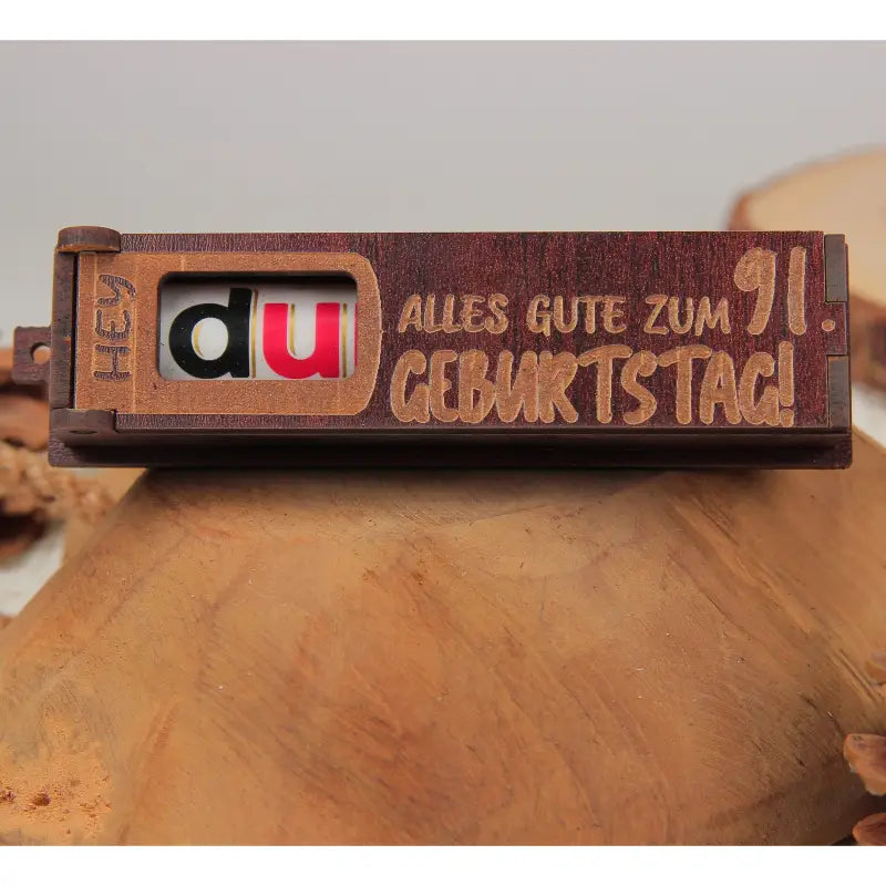 Holz Geburtstag Geschenkbox dunkelbraun mit drehbaren Buchstaben für Geburtstag