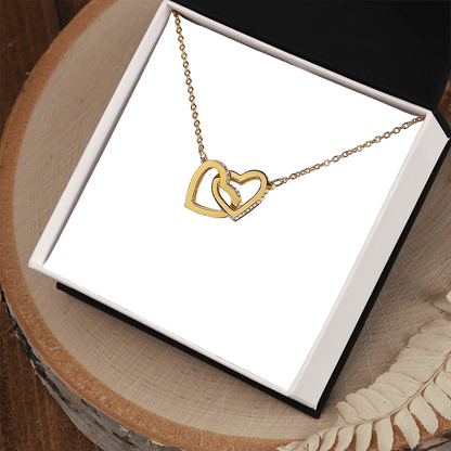 Interlocking Hearts Halskette in Geschenkbox
