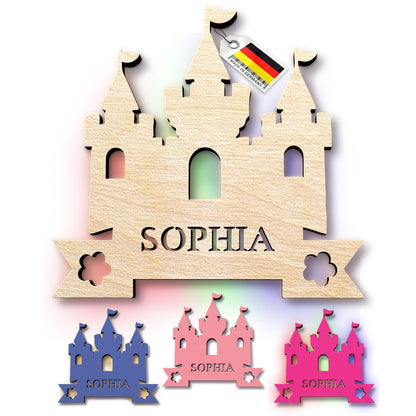 Holzschild in Burgform mit personalisiertem Namen für Kinderzimmer Dekoration