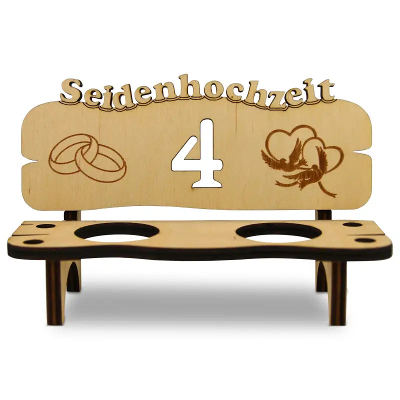 Holz-Schnapsbank mit Gravur als Geschenk zur Hochzeit oder Jubiläum